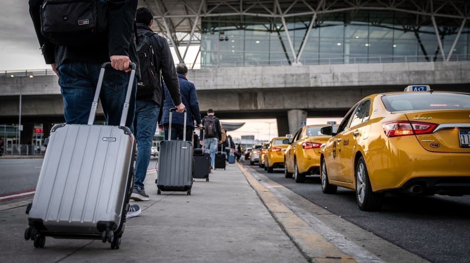 JFK, LaGuardia or Newark to Manhattan: The Real Transport Options