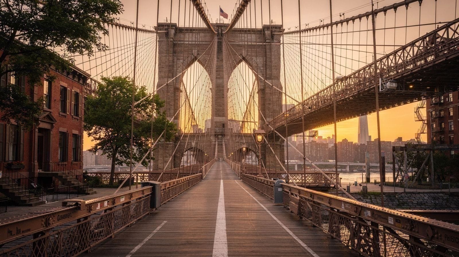 Brooklyn Bridge Bike Tour: Manhattan to DUMBO by Bike