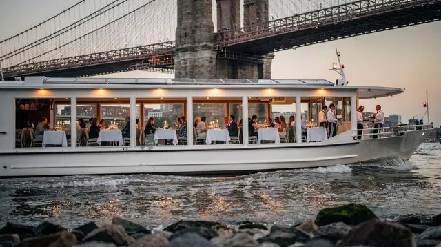 Brooklyn Bridge Dinner Cruise: What to Actually Expect