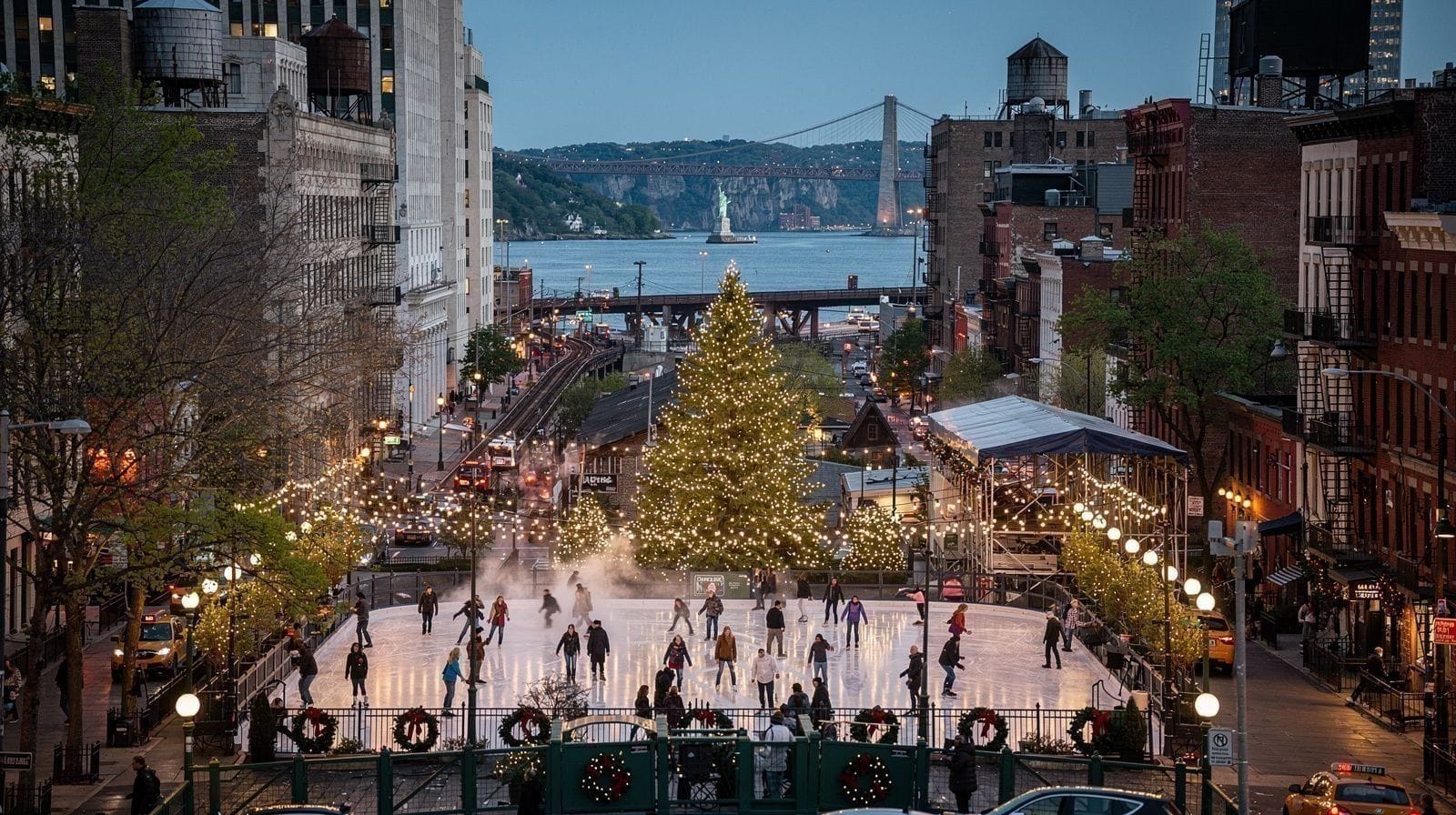 New York City at Christmas: What the Holiday Season Actually Looks Like
